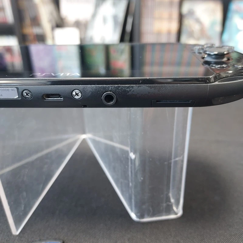 CONSOLE SONY PS VITA PCH-2004 WIFI + CARTE 8 GO + FOOTBALL MANAGER 11 CONSOLE SONY PS VITA PCH-2004 WIFI + CARTE 8 GO + FOOTBALL MANAGER – Image 9